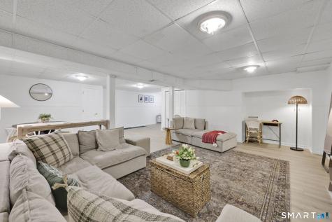 16 Founders Way Monroe CT 06468