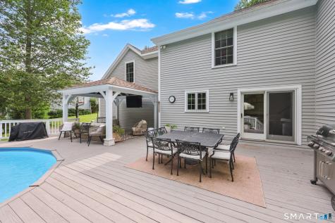 16 Founders Way Monroe CT 06468