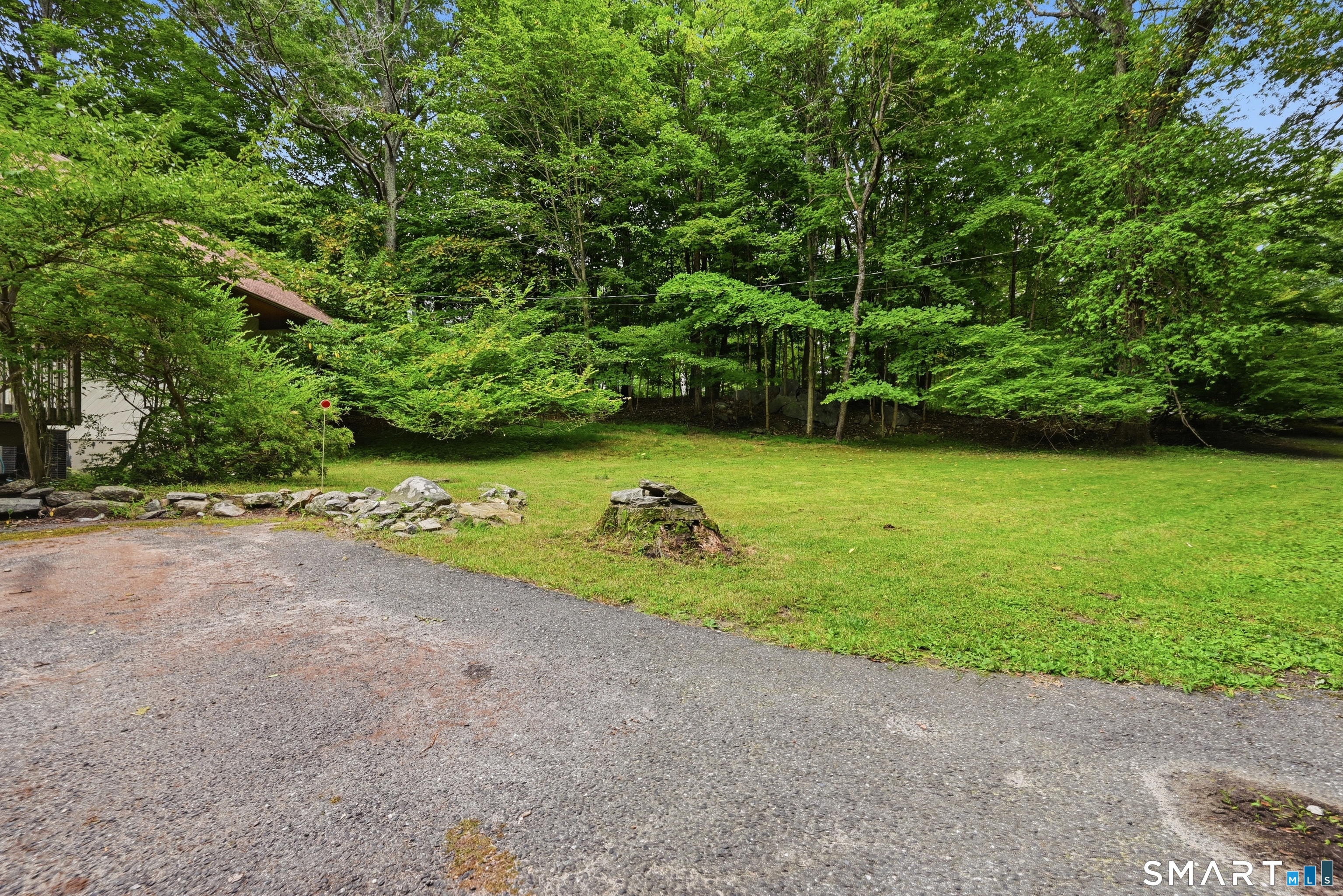 5 Old Lantern South Drive Bethel CT 06801