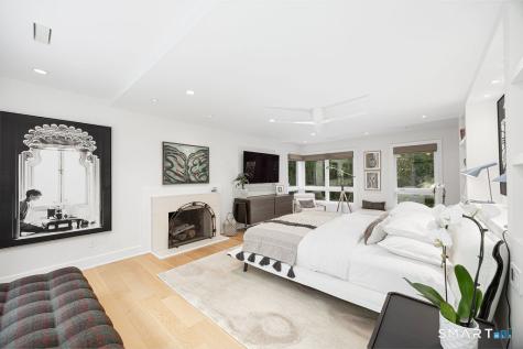 17 Greenbrier Road Westport CT 06880