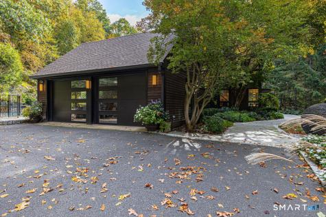17 Greenbrier Road Westport CT 06880