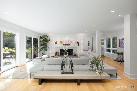 17 Greenbrier Road Westport CT 06880