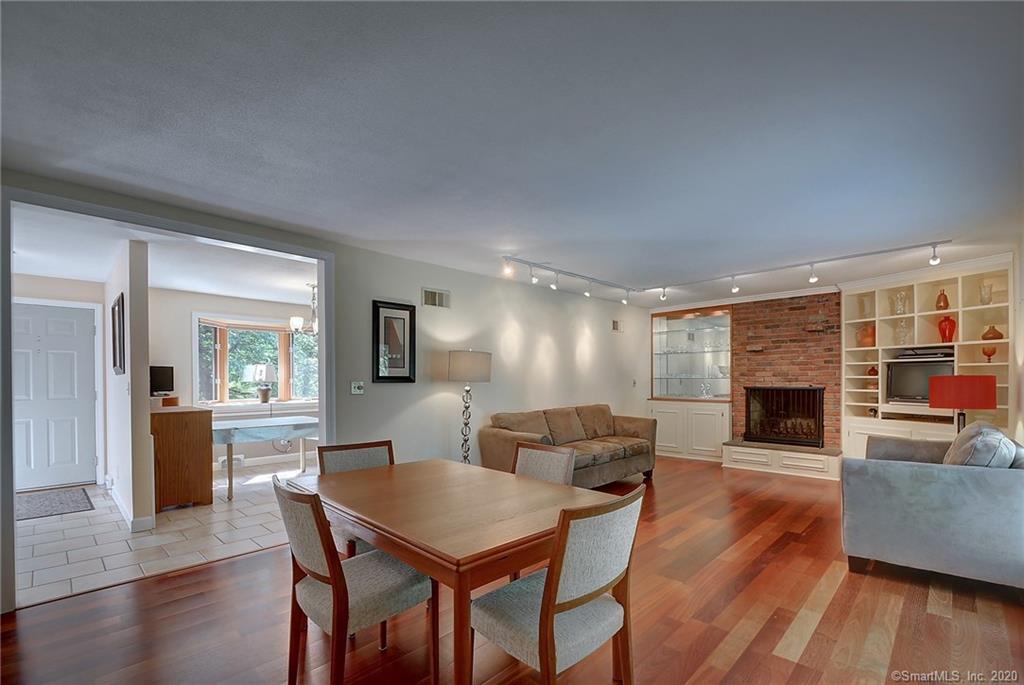 829 Ridge Road Wethersfield CT 06109