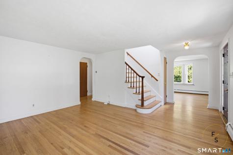 24 Amos Street Hamden CT 06518