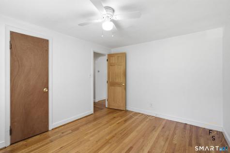 24 Amos Street Hamden CT 06518