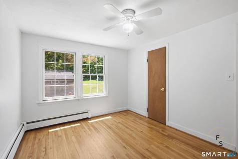 24 Amos Street Hamden CT 06518