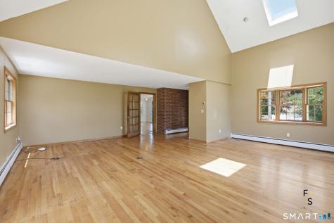 24 Amos Street Hamden CT 06518