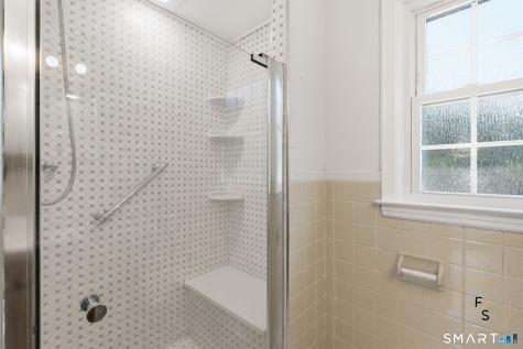 24 Amos Street Hamden CT 06518