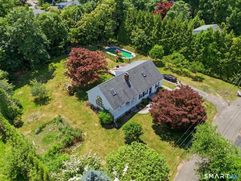 24 Amos Street Hamden CT 06518
