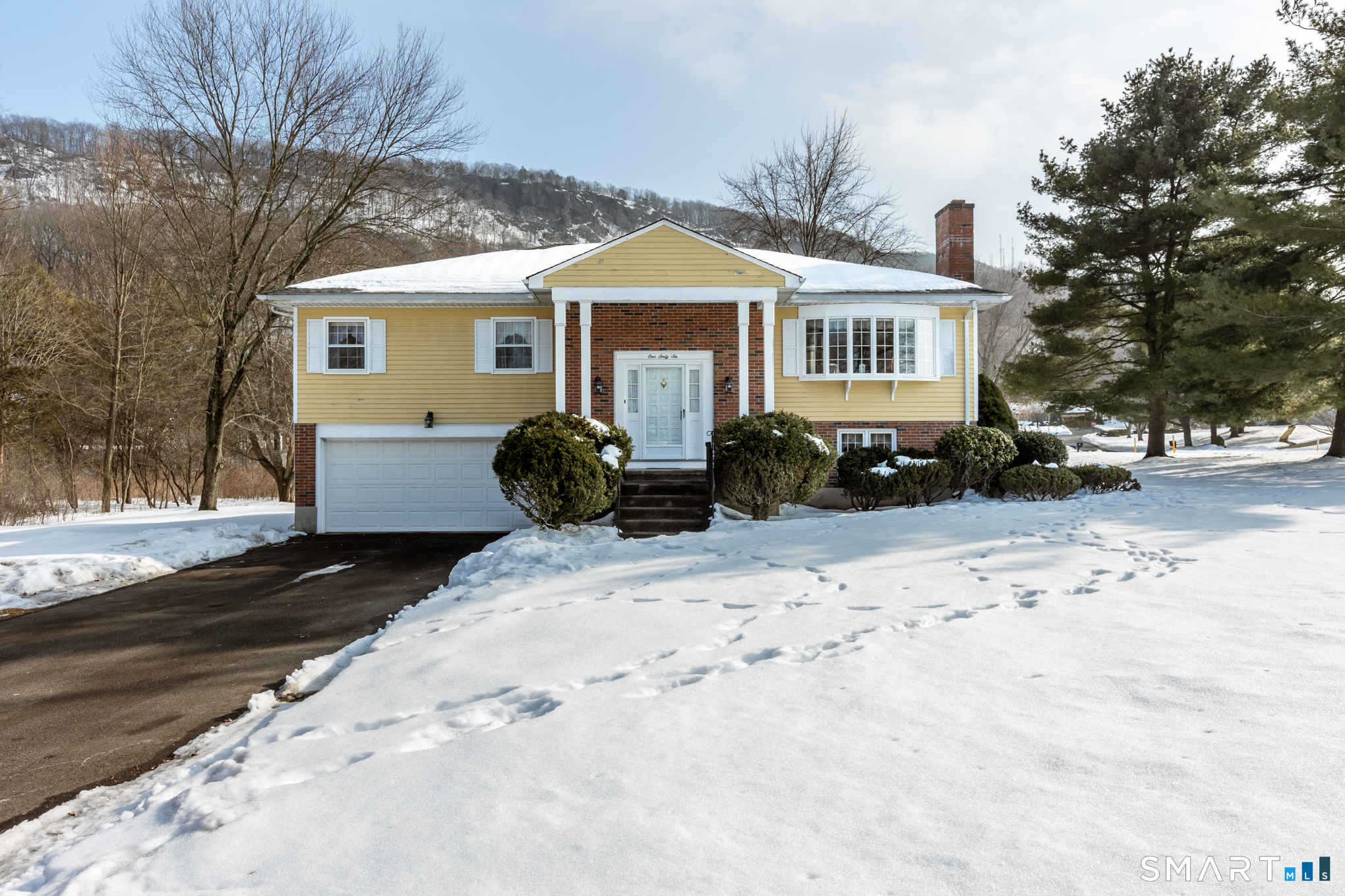 166 Blue Hills Drive Southington CT 06489