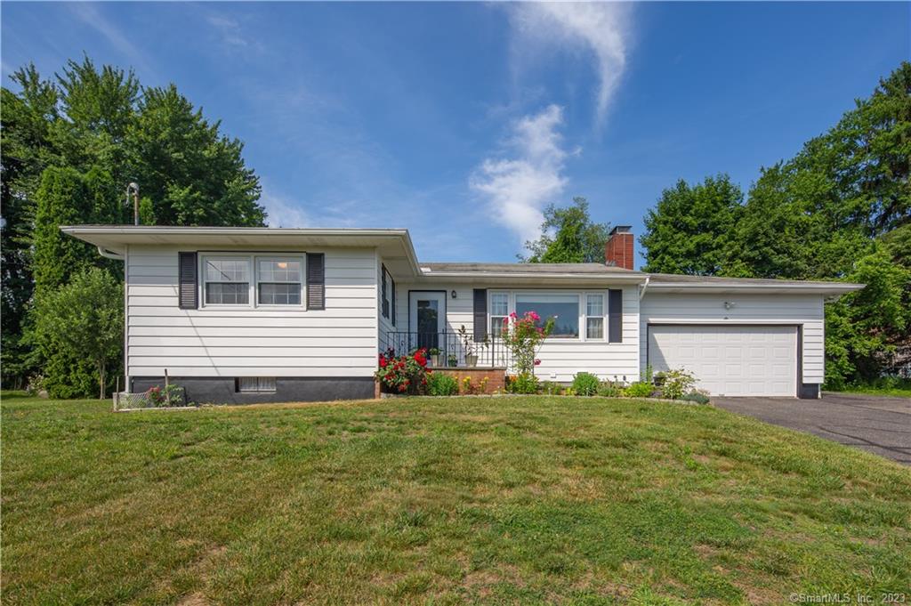 6 Nancy Drive Danbury CT 06811