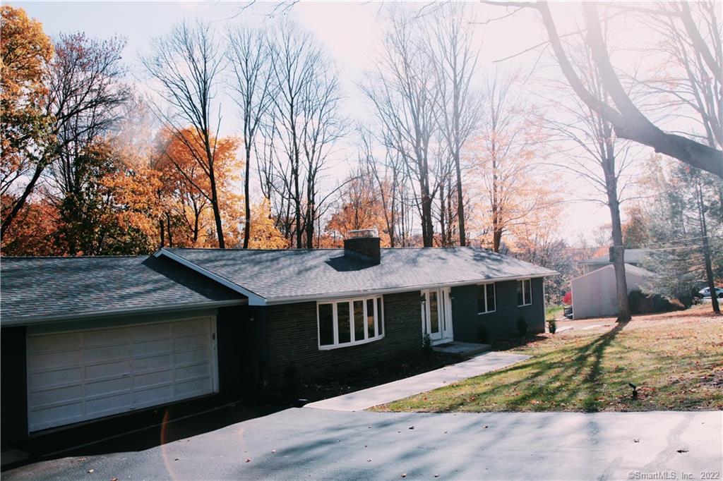 340 Brownstone Ridge Meriden CT 06451