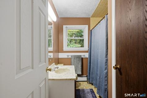 19 Steven Street Killingly CT 06239