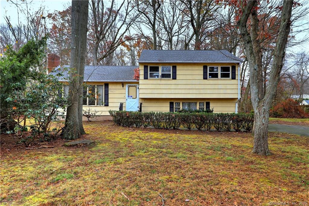 63 Corey Road North Haven CT 06473