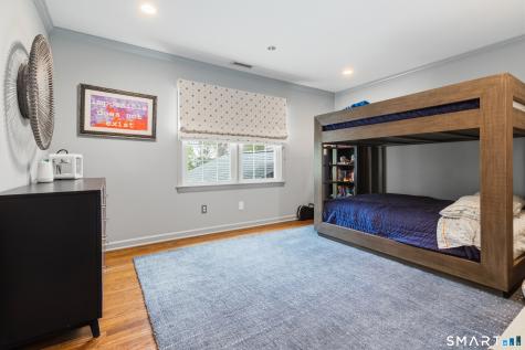 33 Fairview Avenue Darien CT 06820