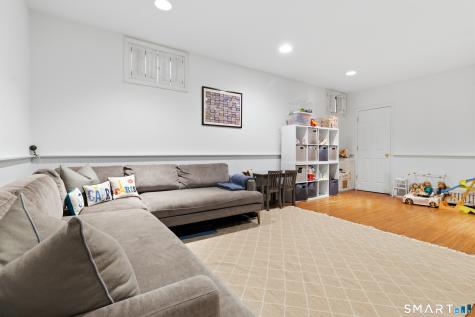 33 Fairview Avenue Darien CT 06820