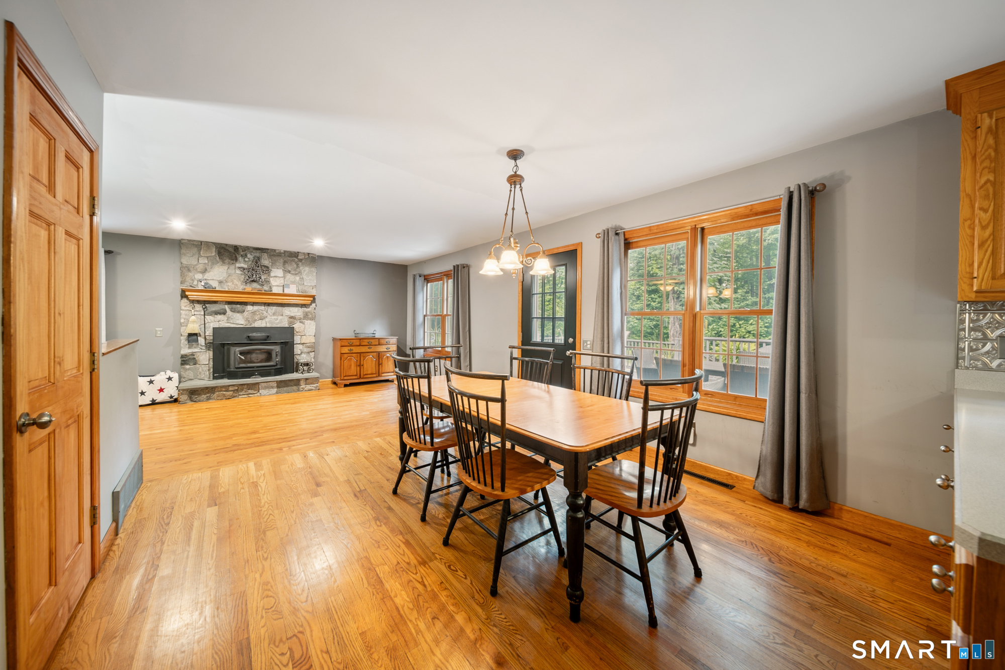 12 Forest Rd Extension Seymour CT 06483