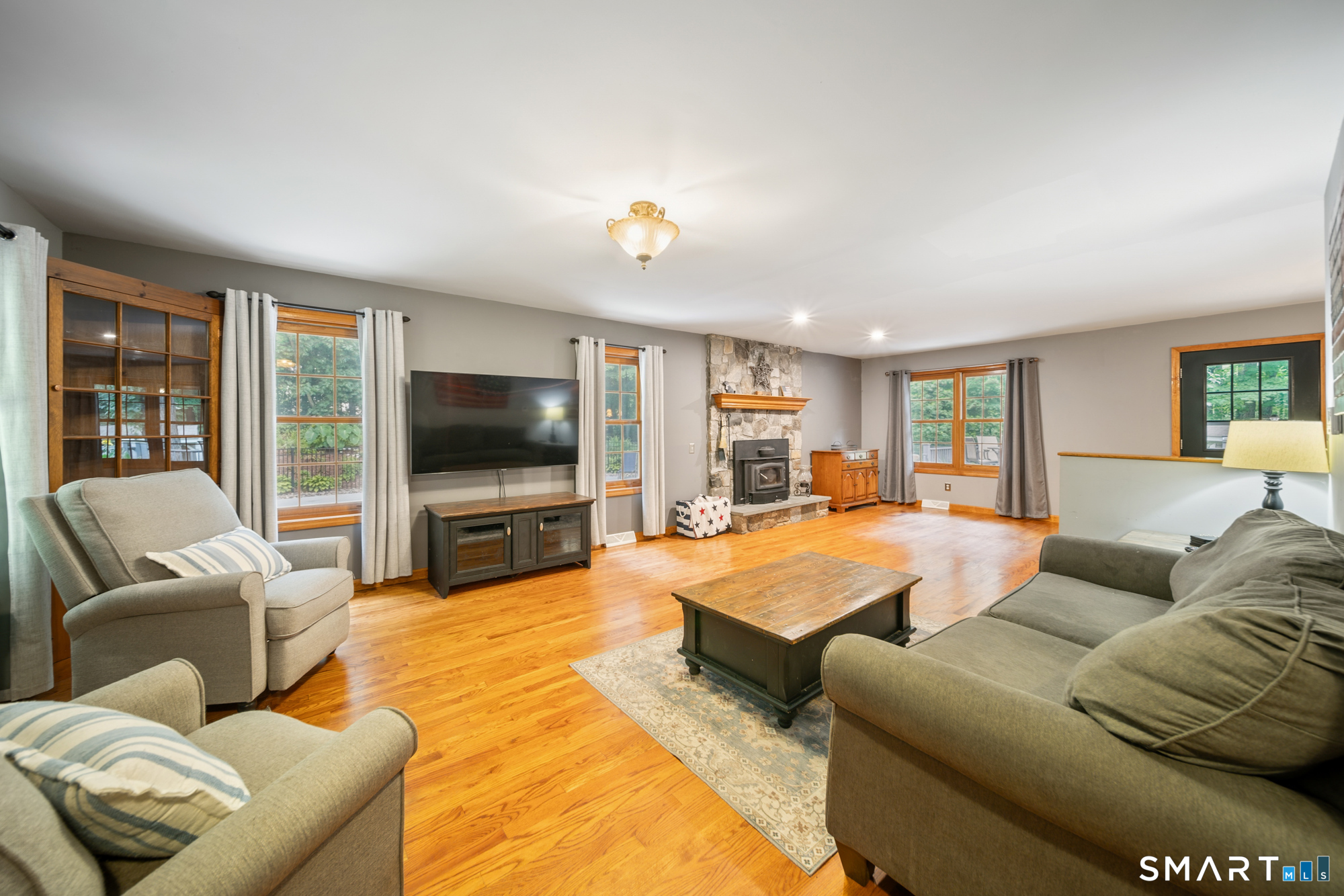 12 Forest Rd Extension Seymour CT 06483