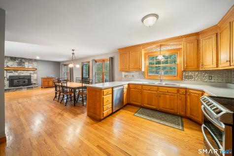 12 Forest Rd Extension Seymour CT 06483