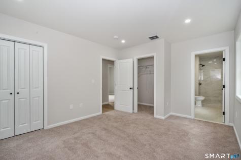 9 Washington Street Windsor Locks CT 06096