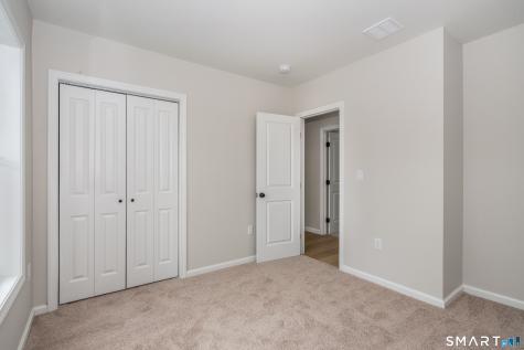 9 Washington Street Windsor Locks CT 06096