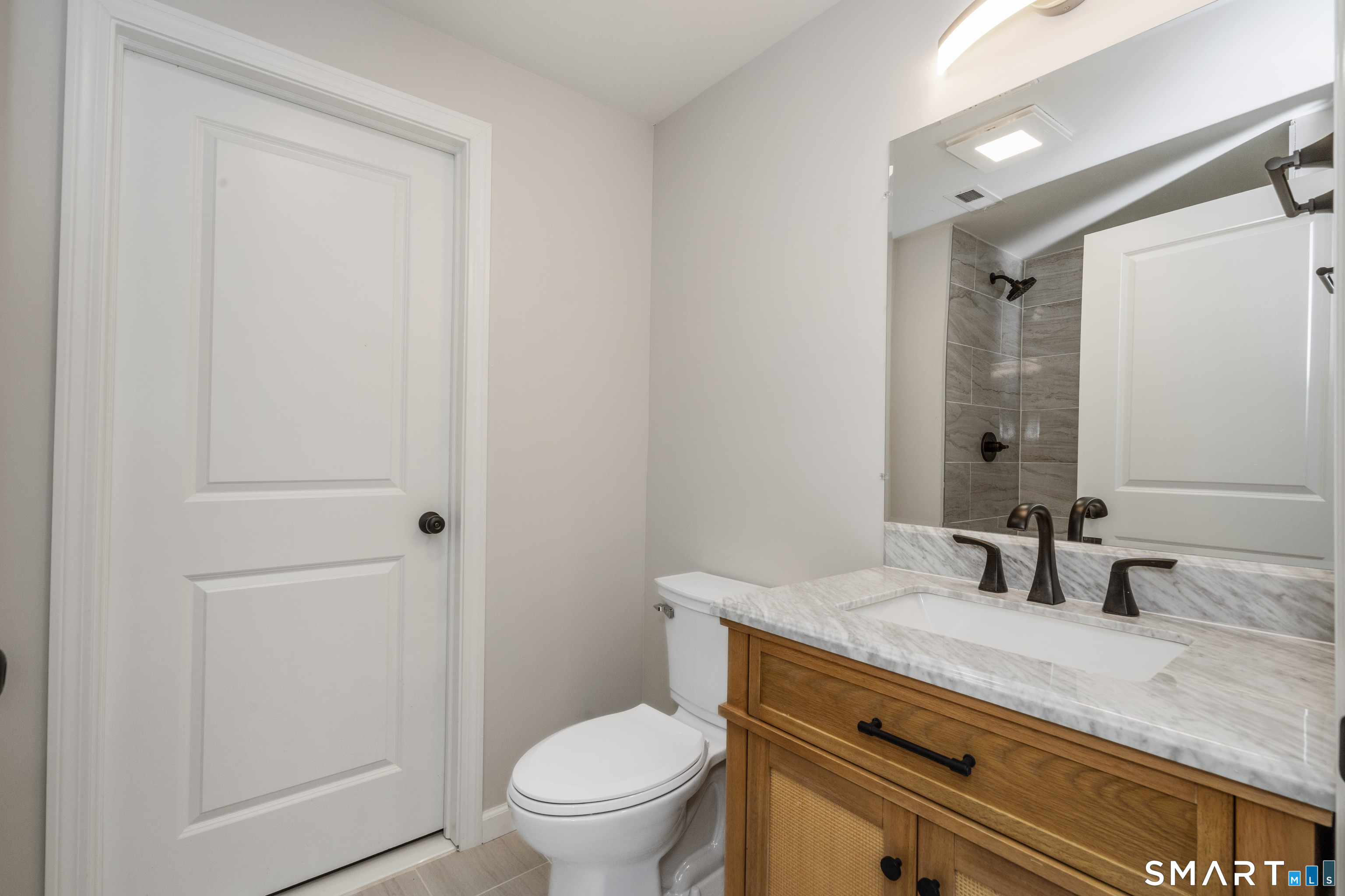 9 Washington Street Windsor Locks CT 06096
