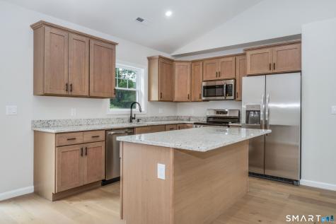 9 Washington Street Windsor Locks CT 06096