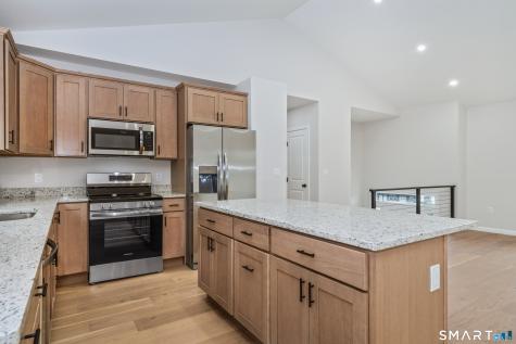 9 Washington Street Windsor Locks CT 06096
