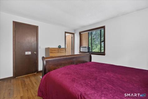 35 Aileen Drive Madison CT 06443