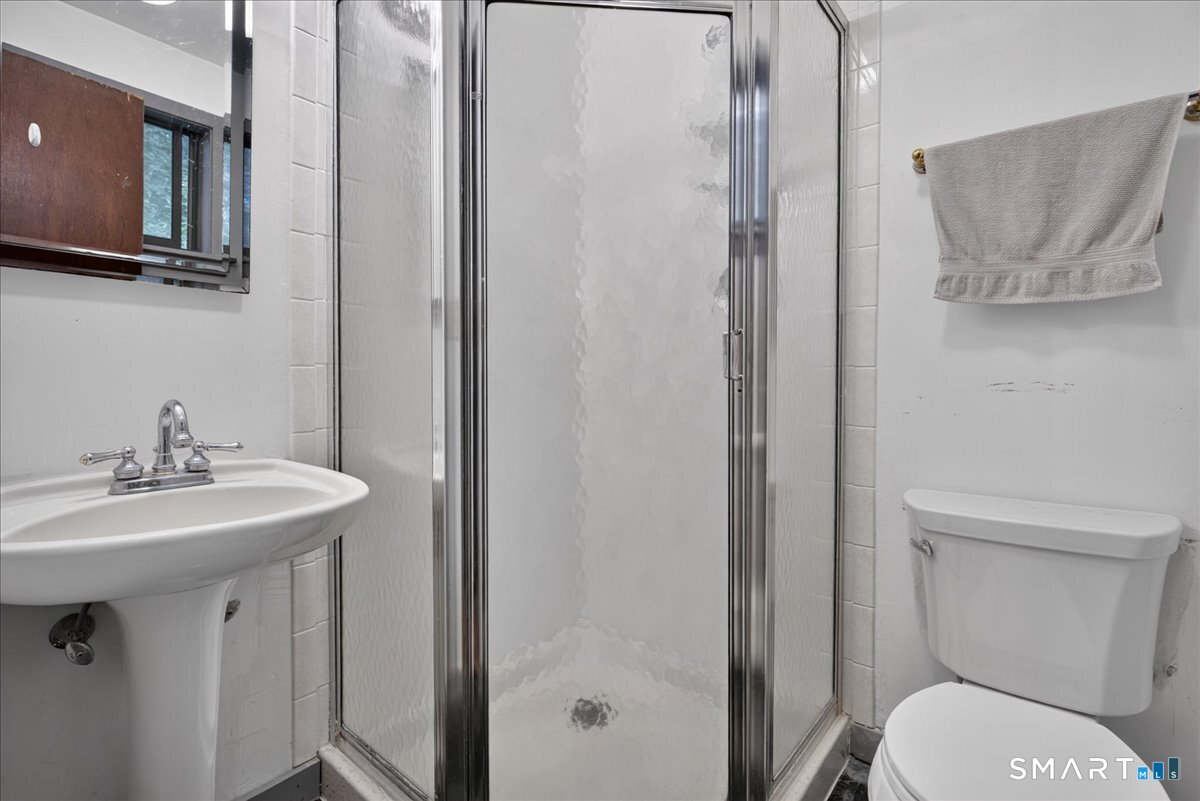 35 Aileen Drive Madison CT 06443