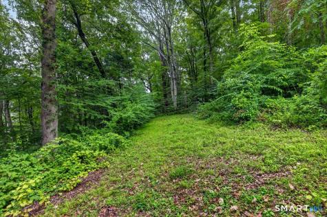 35 Aileen Drive Madison CT 06443