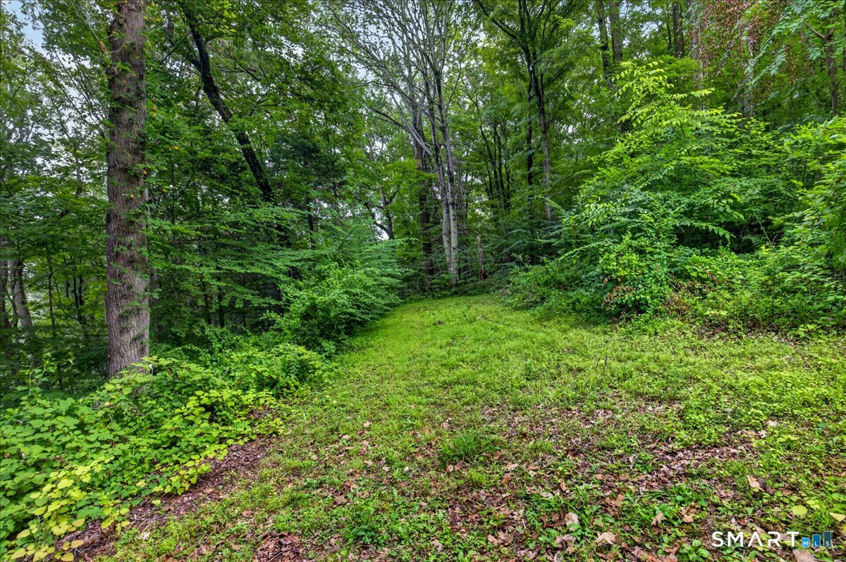 35 Aileen Drive Madison CT 06443