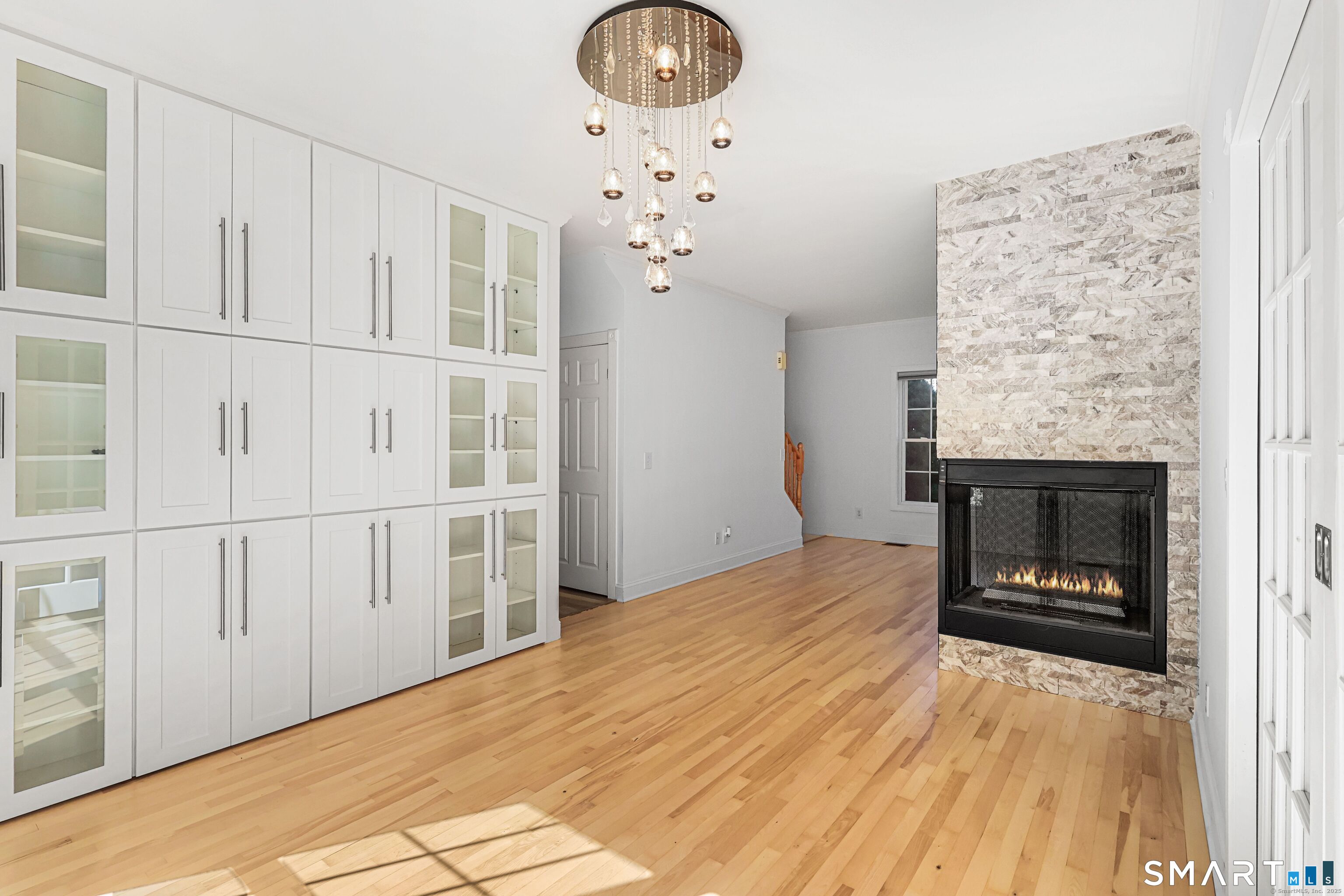 2 Abbey Lane Newtown CT 06470
