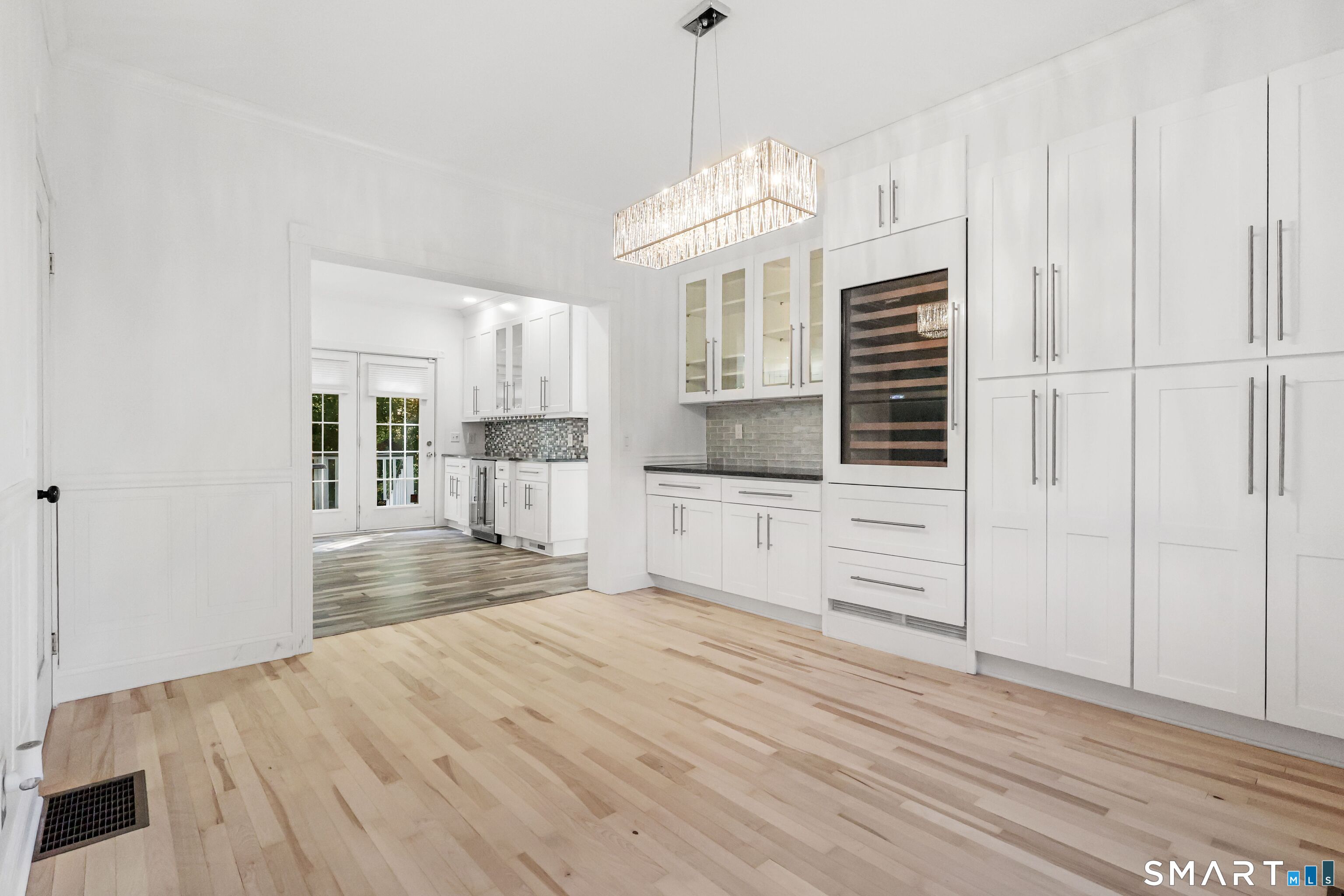 2 Abbey Lane Newtown CT 06470