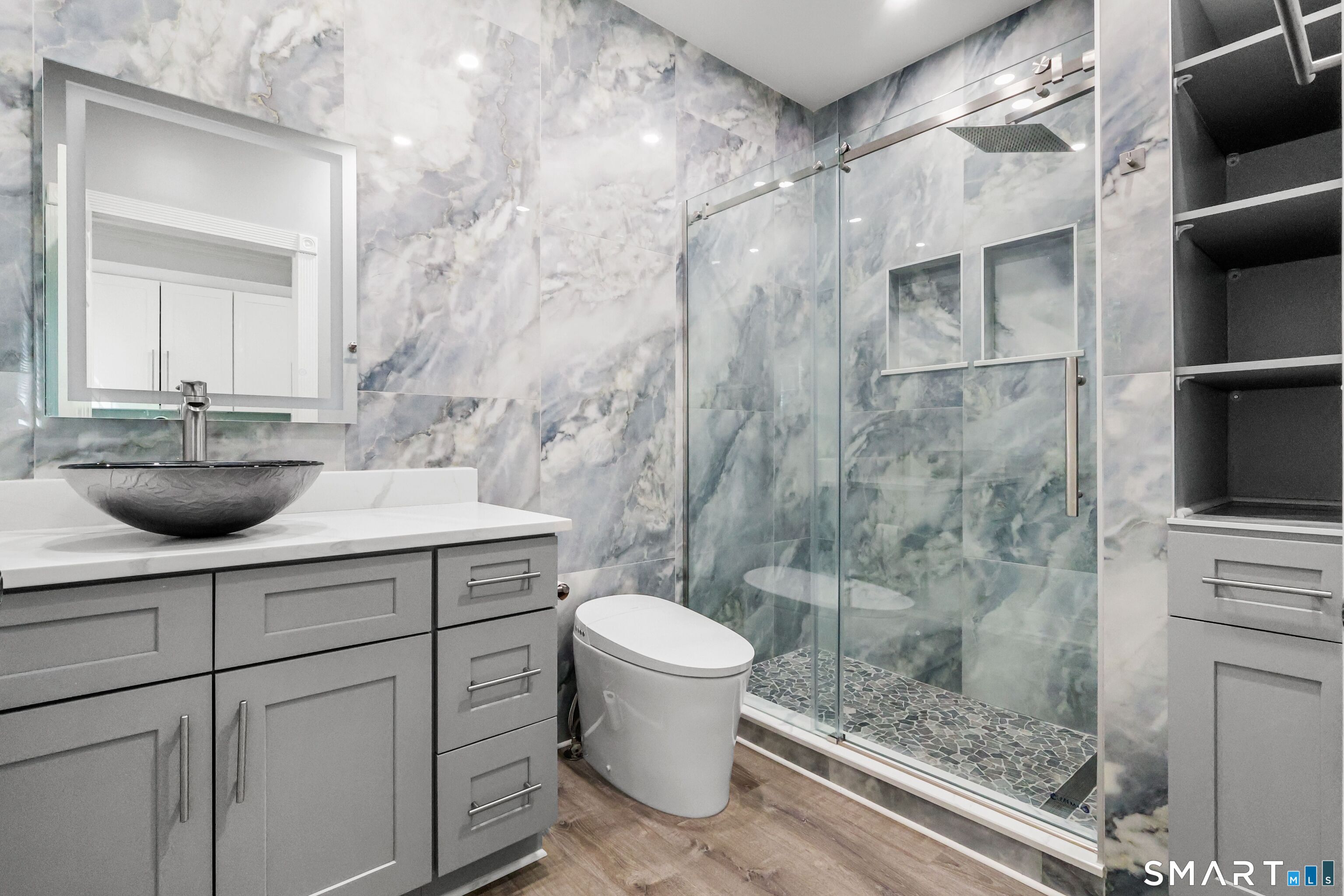 2 Abbey Lane Newtown CT 06470