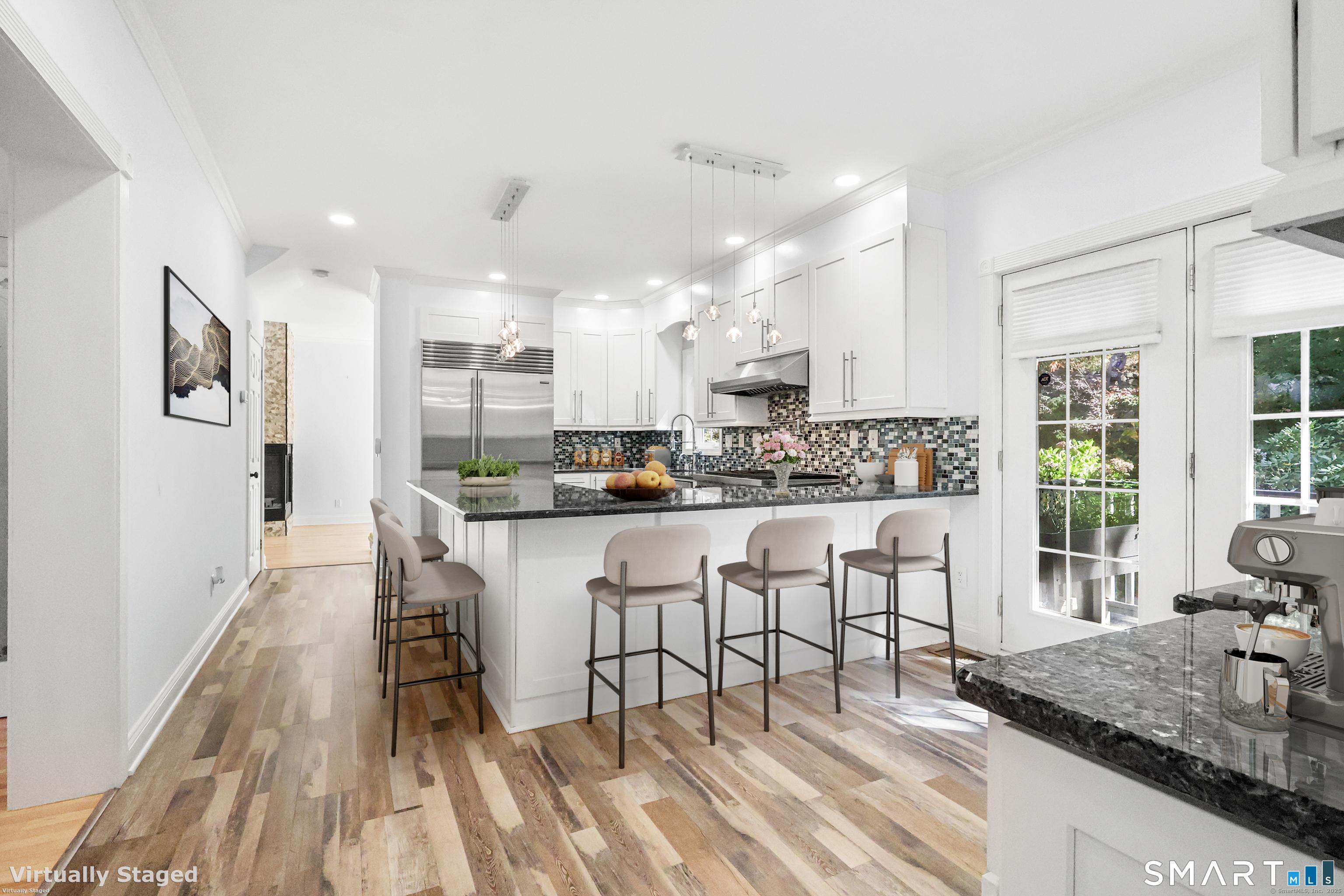 2 Abbey Lane Newtown CT 06470