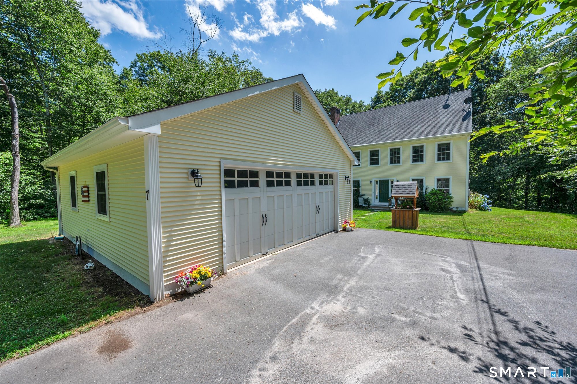 7 Bogue Lane East Haddam CT 06423