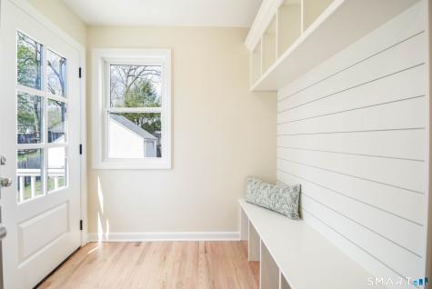 27 Brookdale Road Fairfield CT 06824