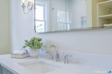27 Brookdale Road Fairfield CT 06824
