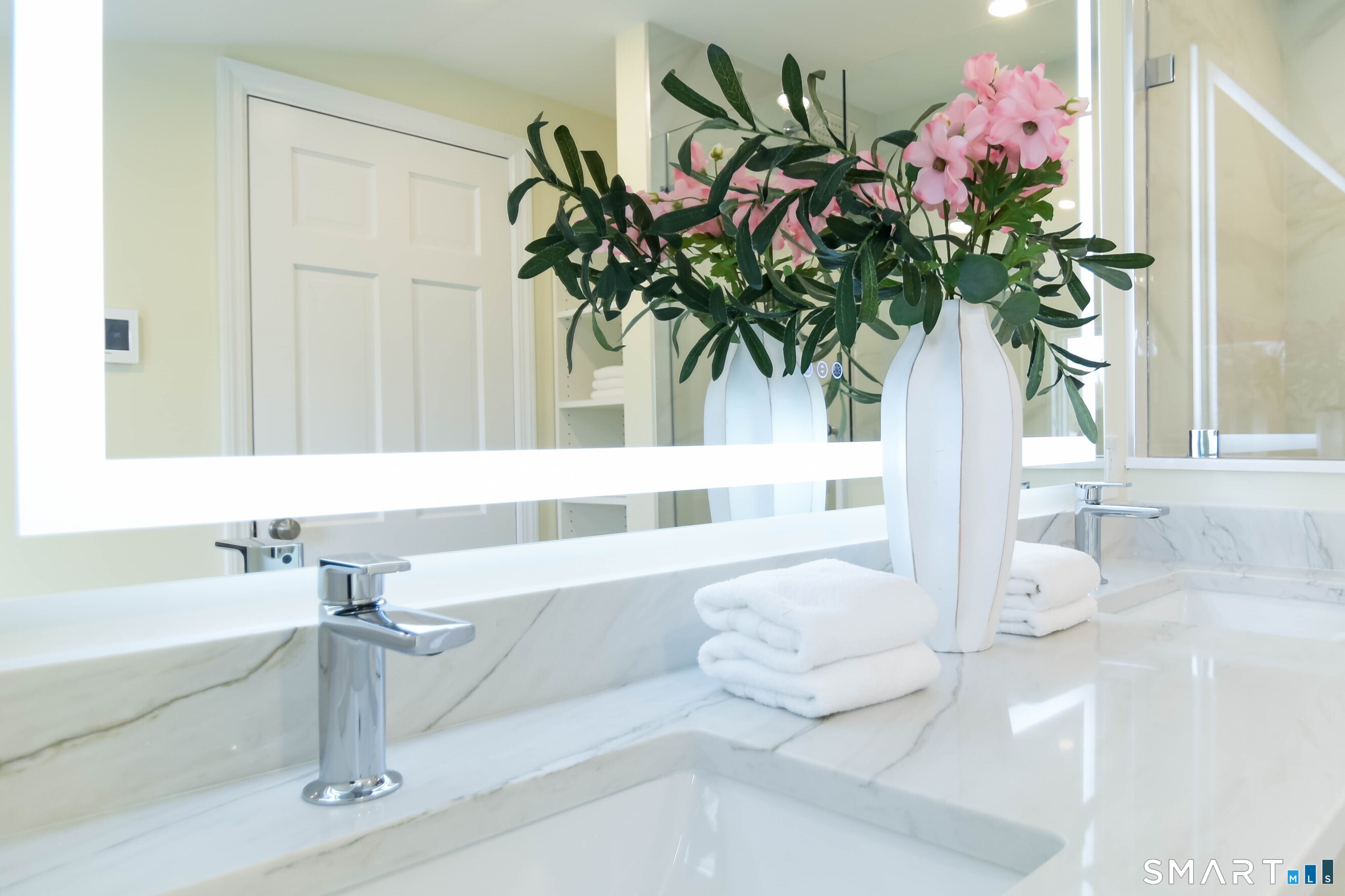 27 Brookdale Road Fairfield CT 06824