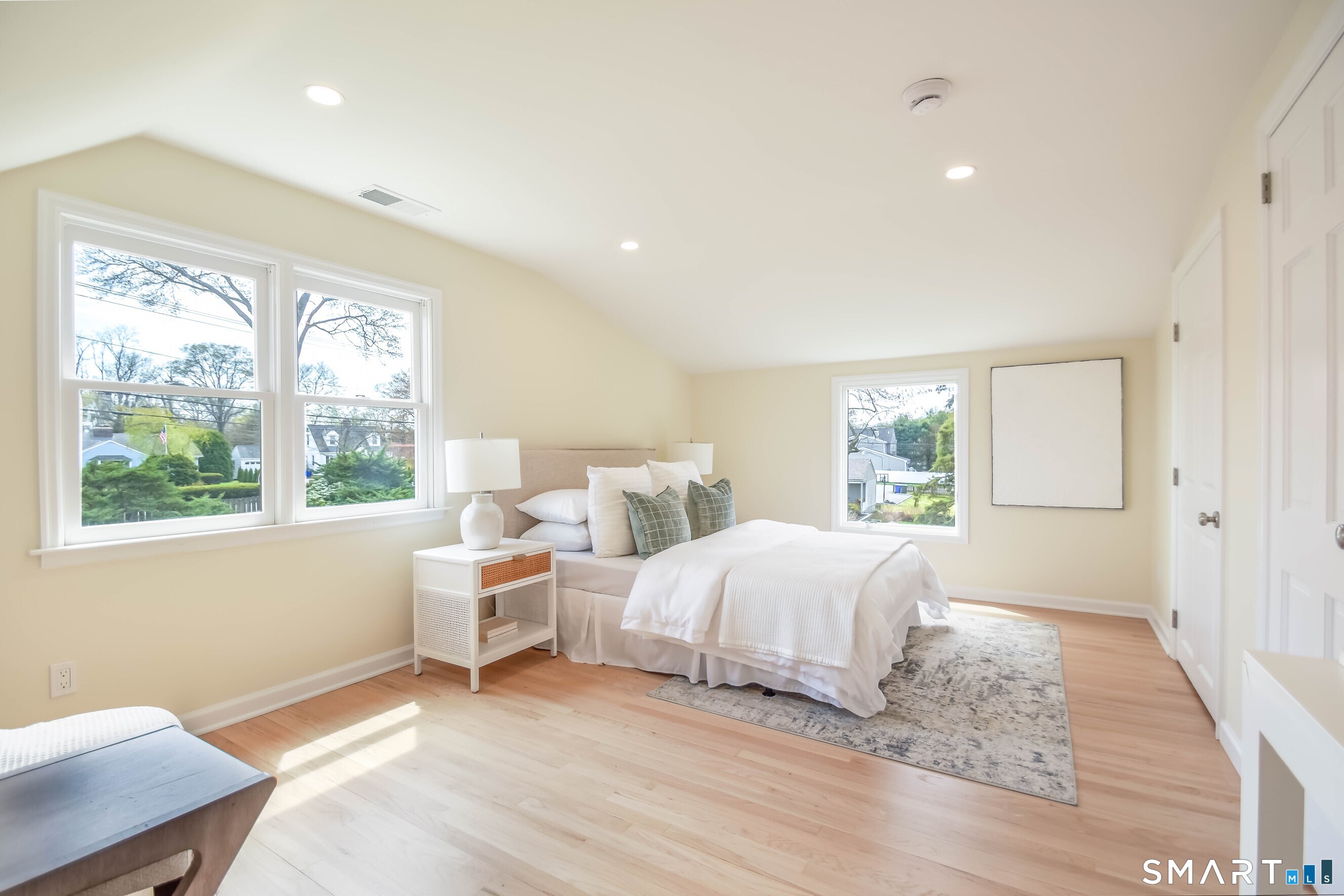 27 Brookdale Road Fairfield CT 06824