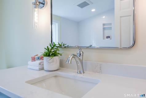 27 Brookdale Road Fairfield CT 06824