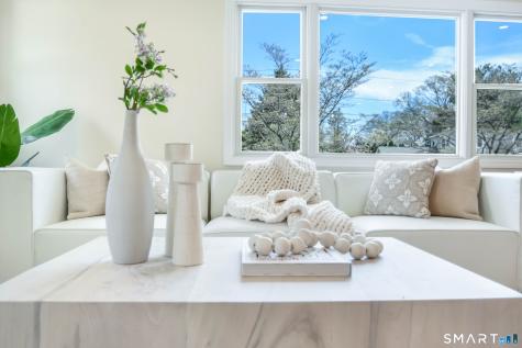 27 Brookdale Road Fairfield CT 06824