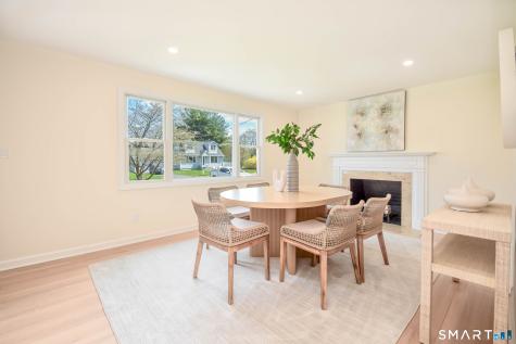 27 Brookdale Road Fairfield CT 06824
