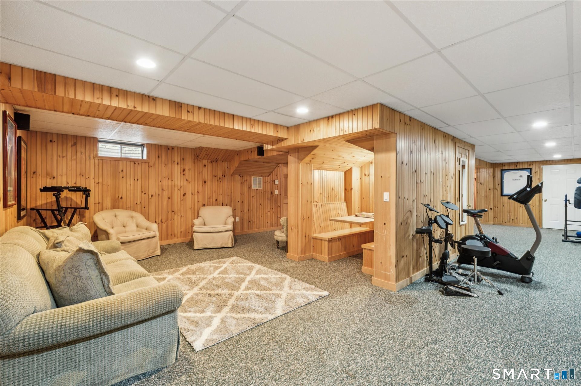 79 Highridge Road Simsbury CT 06092