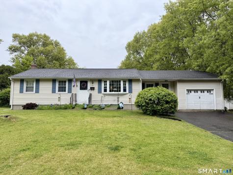 314 South Elm Street Windsor Locks CT 06096