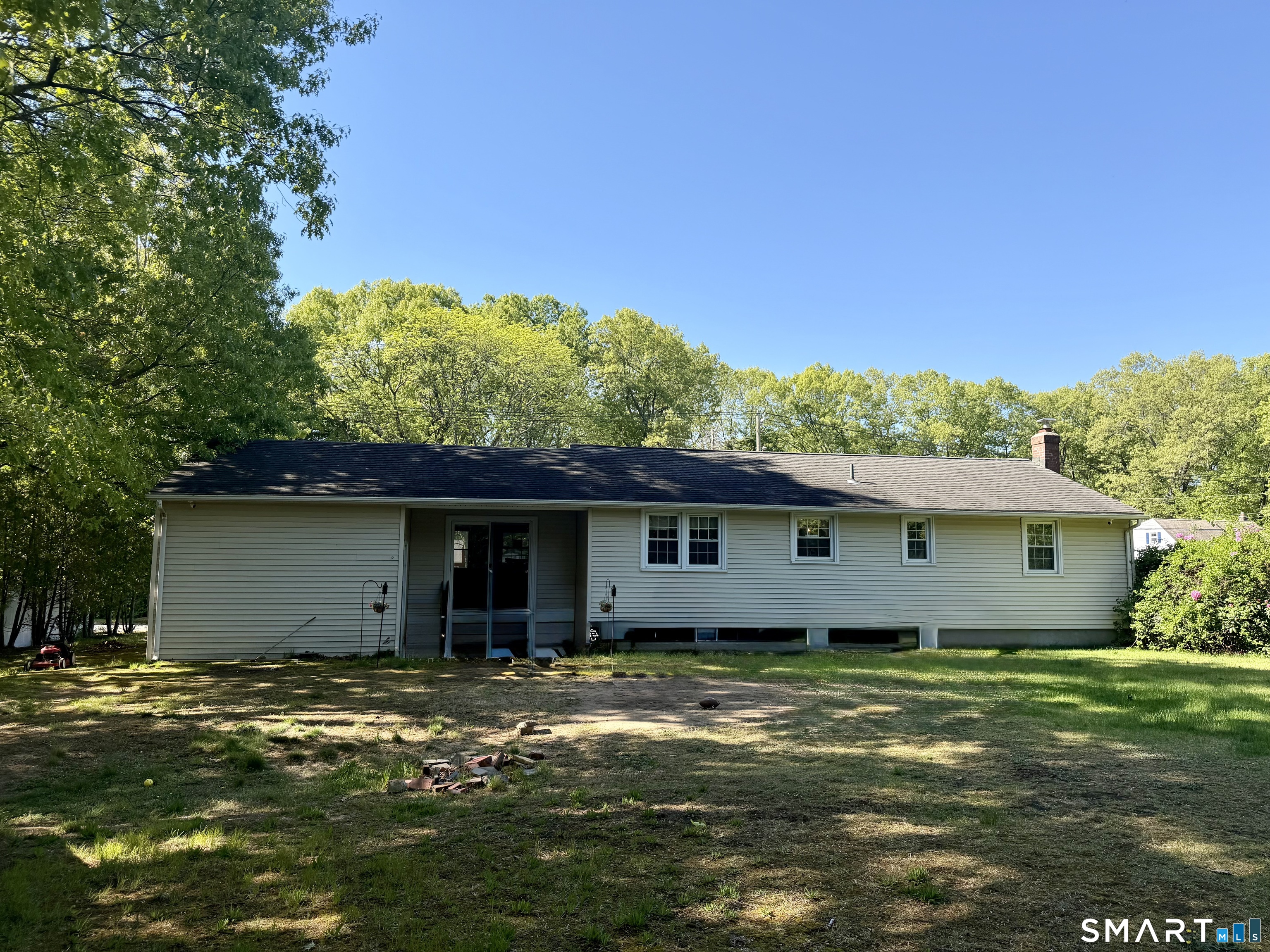 314 South Elm Street Windsor Locks CT 06096
