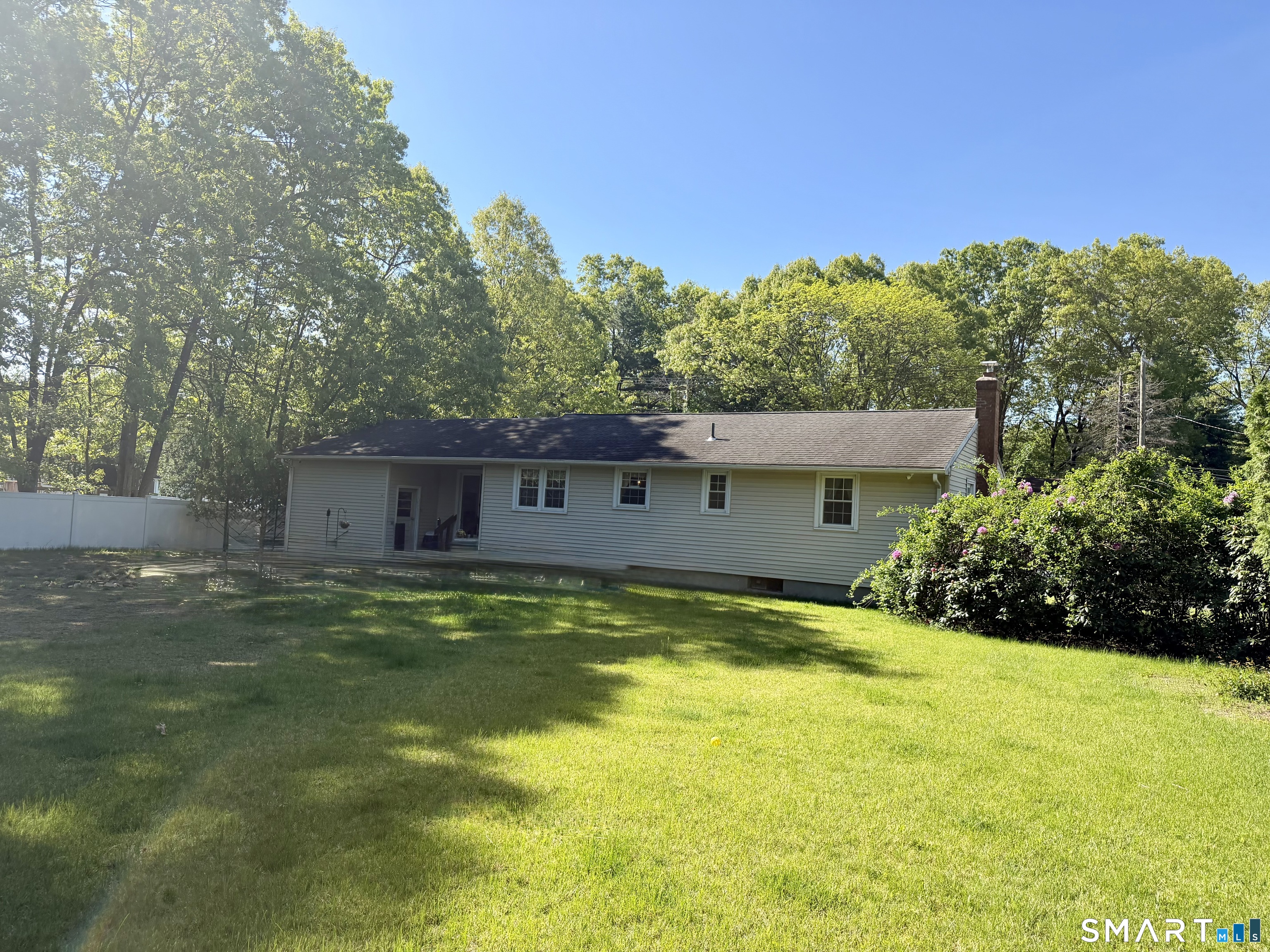 314 South Elm Street Windsor Locks CT 06096
