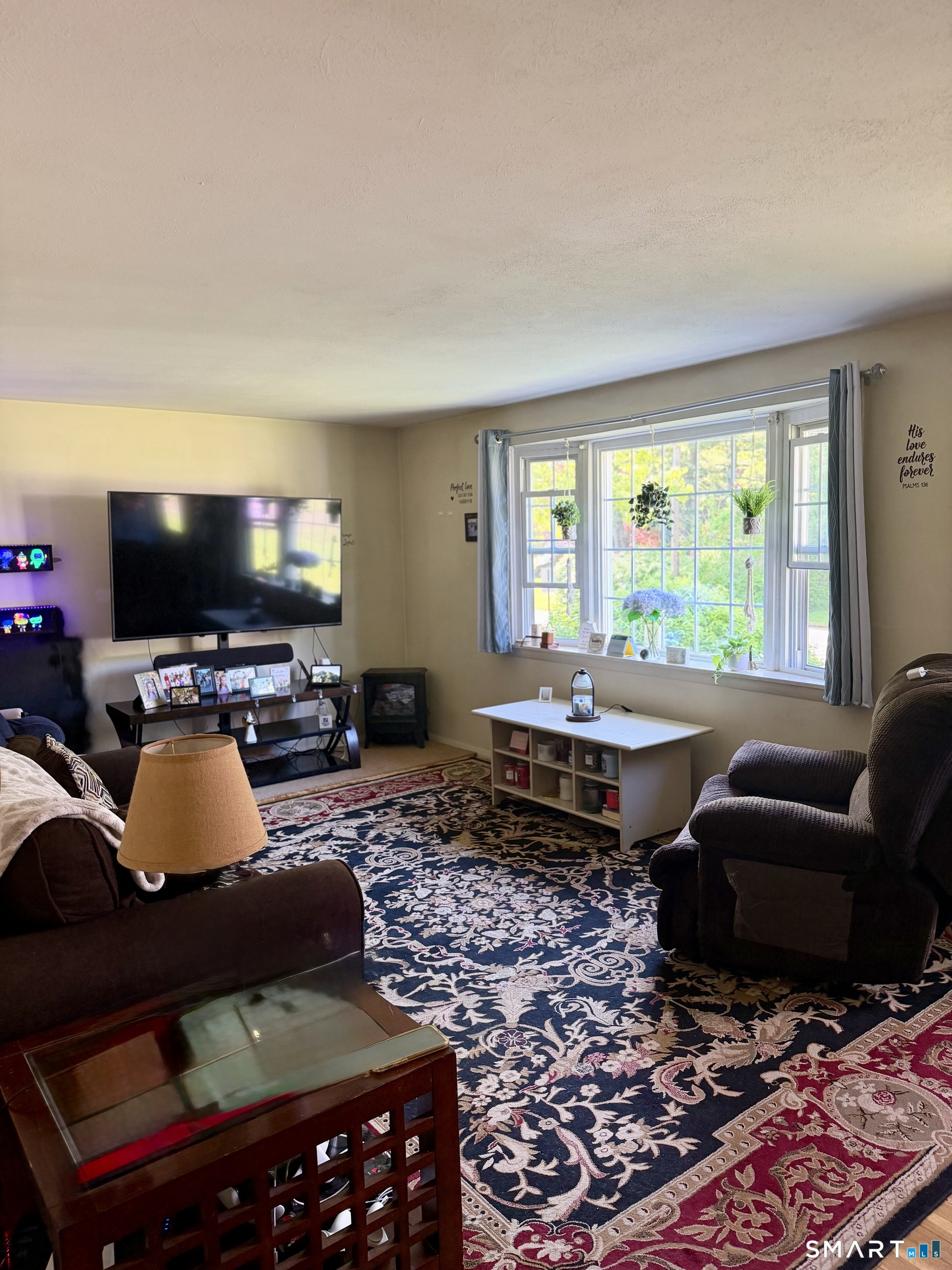 314 South Elm Street Windsor Locks CT 06096