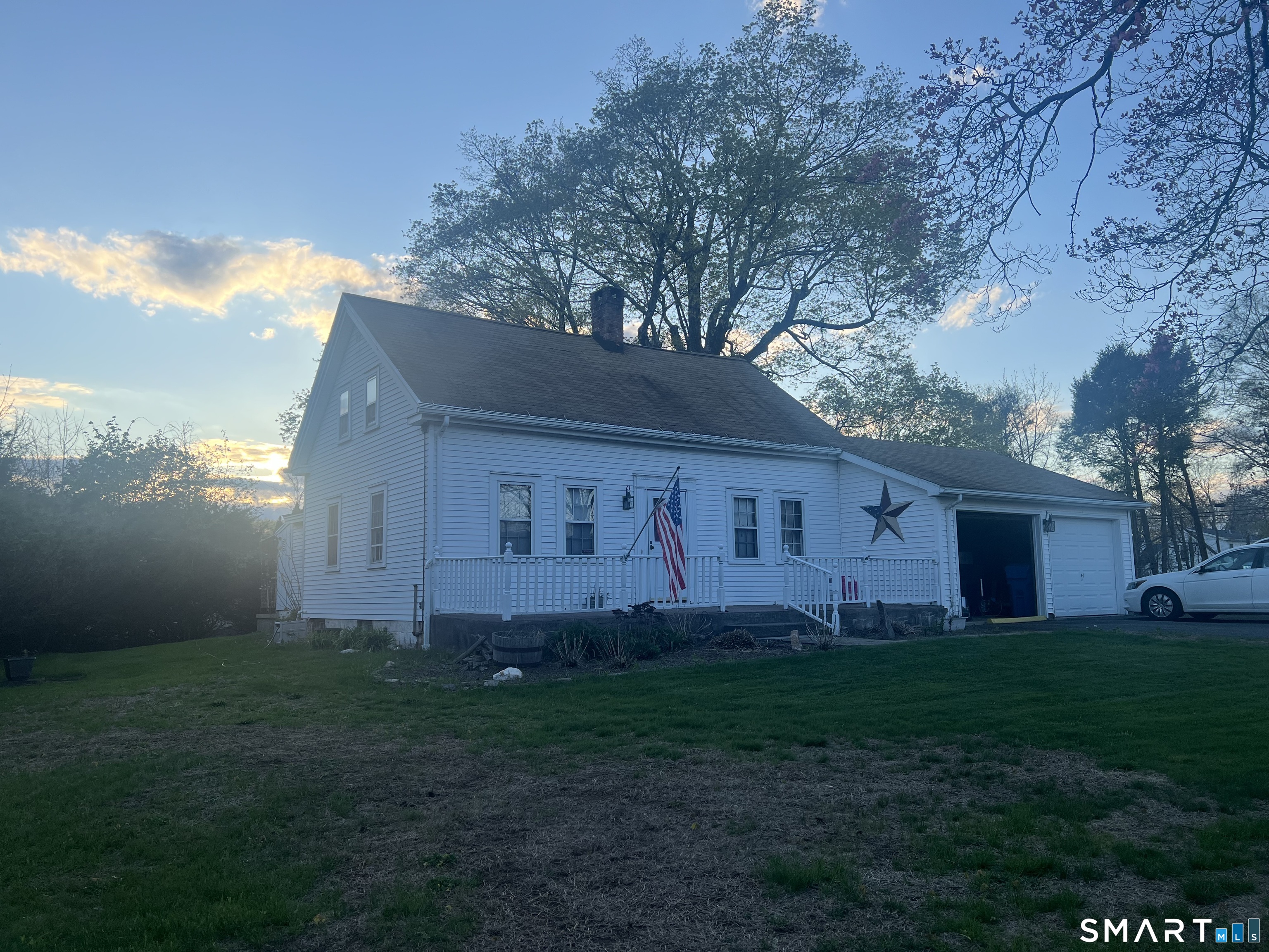 527 Lake Street Manchester CT 06042